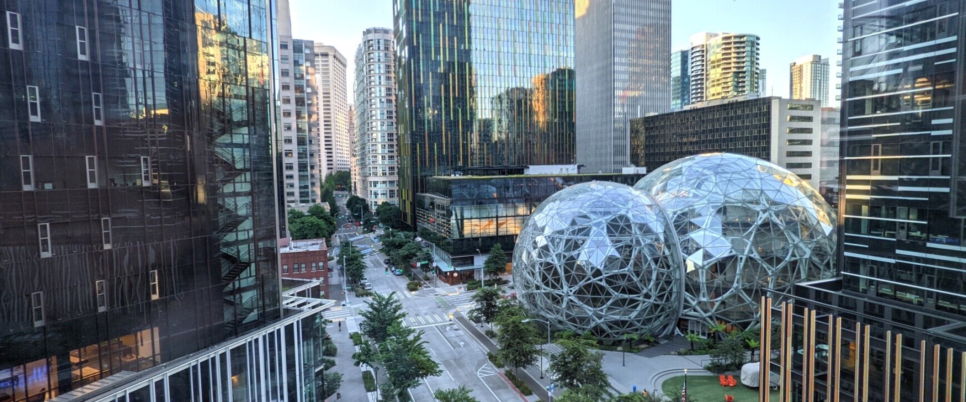 Home page Spheres header